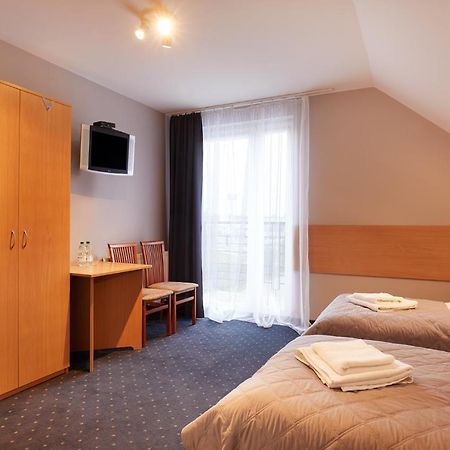 Hotel Wena Kielce Extérieur photo
