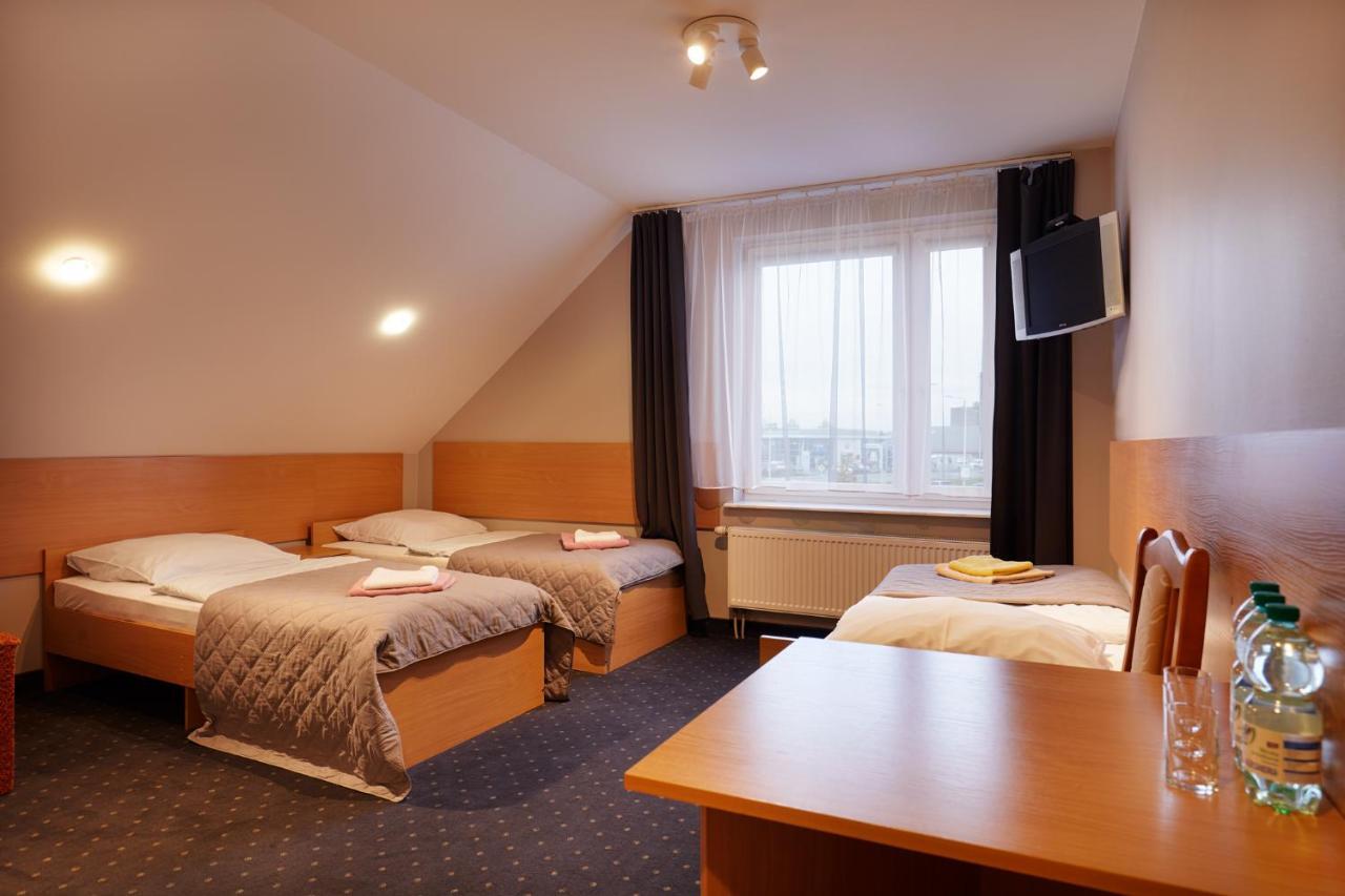 Hotel Wena Kielce Extérieur photo